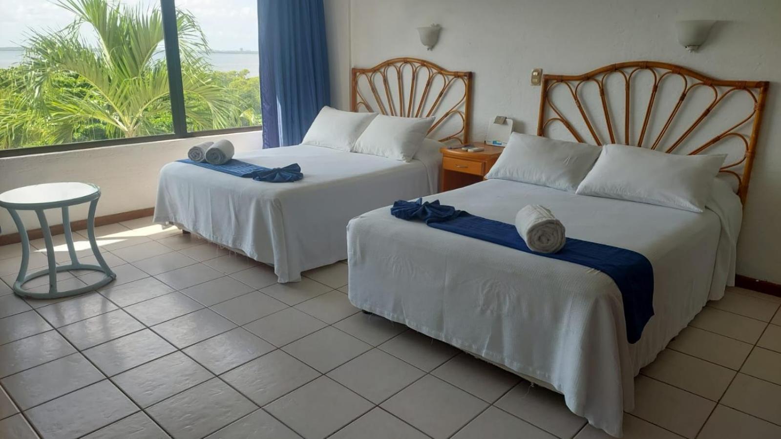 Beachfront Apartments Cancun Bagian luar foto